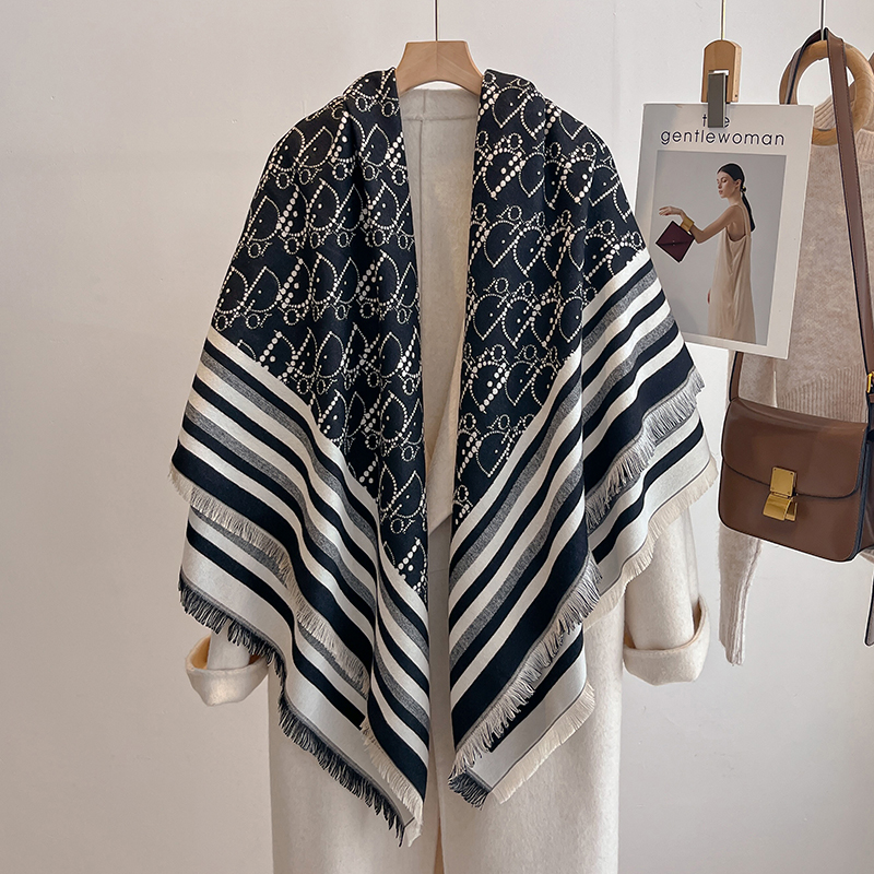 Elegant Striped Design Scarf I - Wool Scarf Men ulasan dan harga